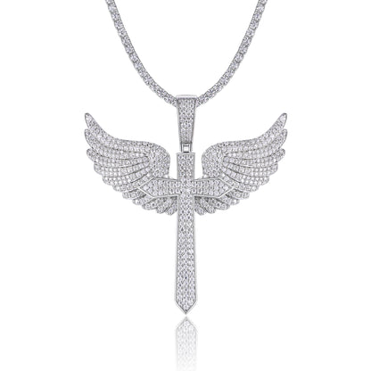Angel Wings - A Fashionable And Trendy Necklace Pendant Set With Top-quality Moissanite S925 In Silver And Platinum-plated. It Can Be Tested With A Diamond Pen