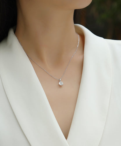 Minimalist Silver Solitaire Crystal Necklace – Elegant Women’s Jewelry